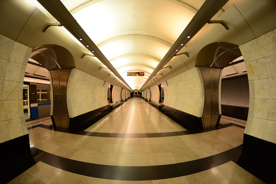 ploshchad-revolyutsii-moscow-metro