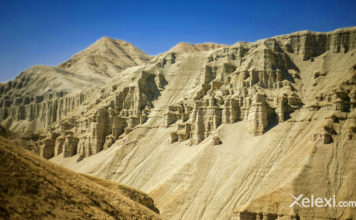 trips-charyn-canyon-almaty-kazakhstan