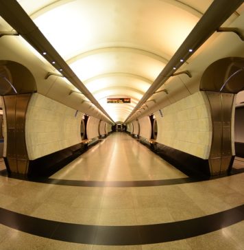 ploshchad-revolyutsii-moscow-metro