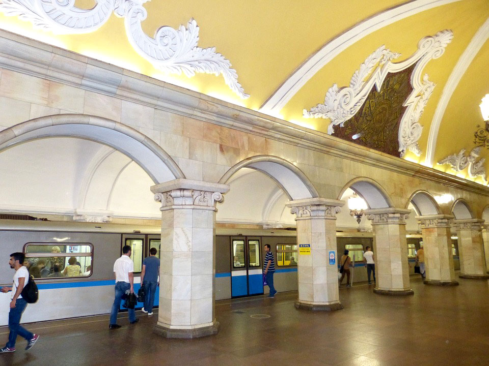 moscow-metro-station-1
