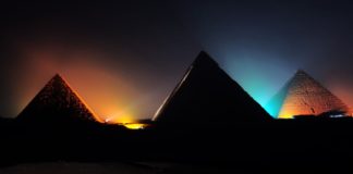 pyramids-sound-light-show