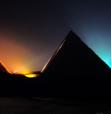 pyramids-sound-light-show