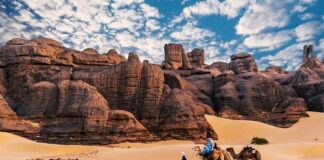 Tour-in-Djanet-Algeria