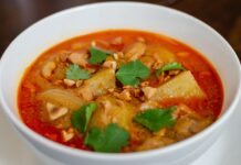 Five Thai Specialties You Must Try in Thailand massaman-curry-thai-food-xelexi-1280