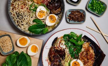 Ramen: Japan’s Comfort Bowl and Cultural Icon ramen-noodles-japan